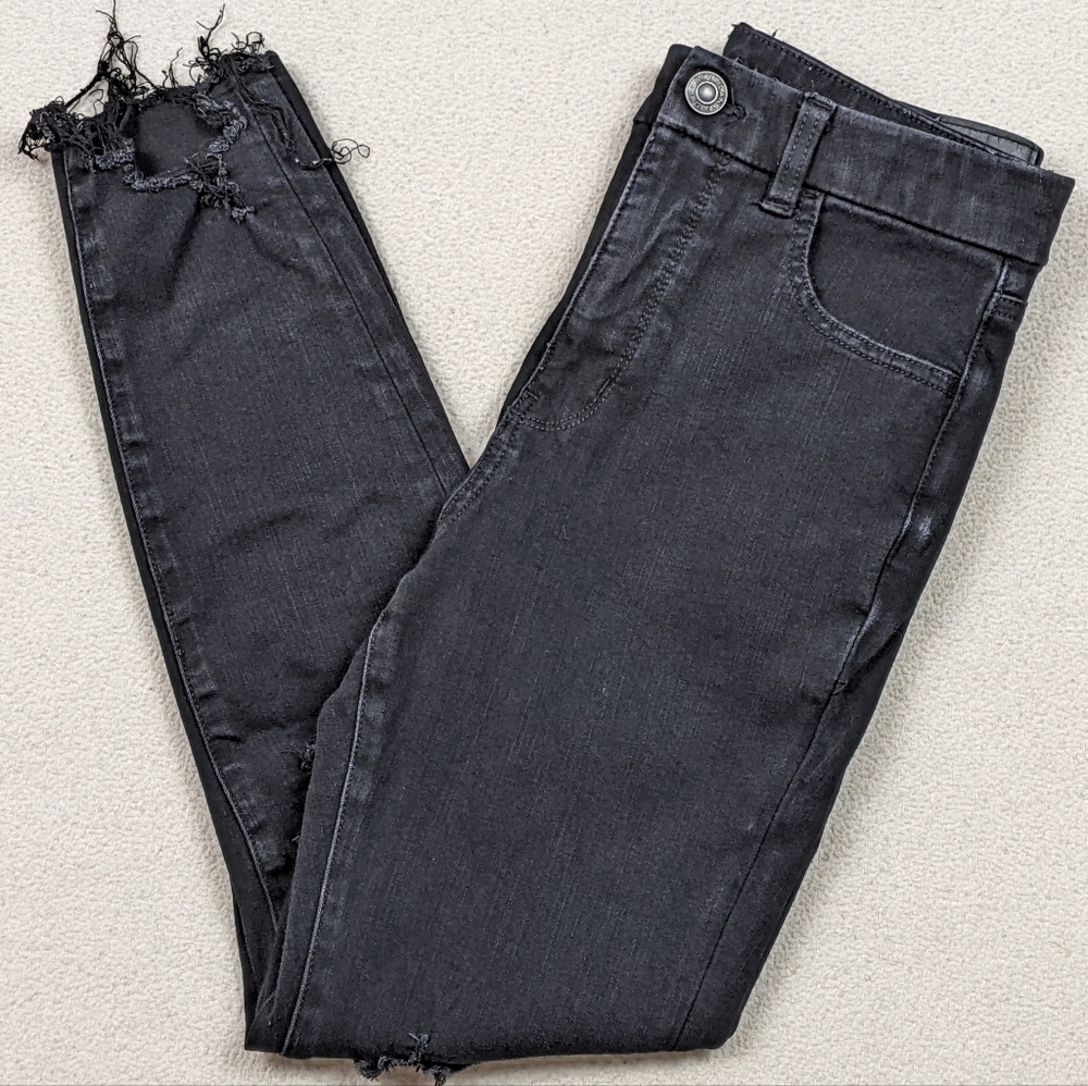AEO Dream Jean Curvy Super Hi-Rise Jegging Distressed Raw Hem Women's Sz 8 Black